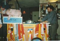 1987 Voorbereiding carnaval - worstmobiel 11 1987 Voorbereiding carnaval - worstmobiel 11